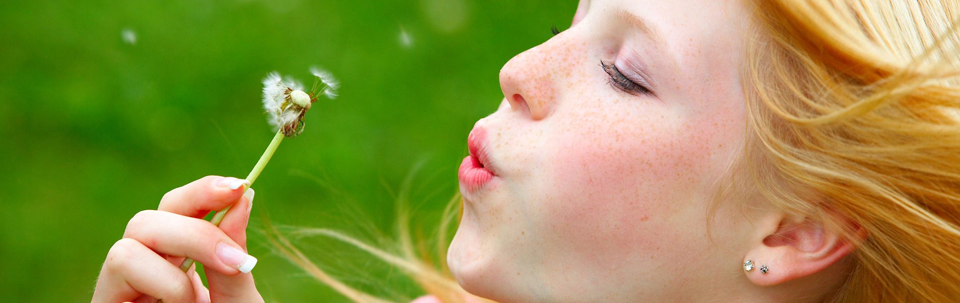 le ragazze nell'istituto alfieri carrù studiano serene
